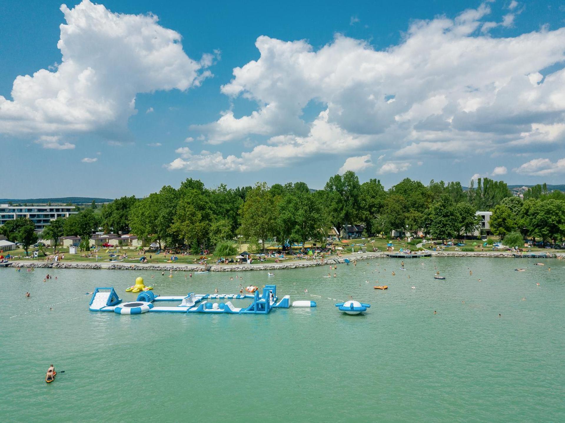 Balatontourist Fuered Camping & Bungalows Balatonfüred Buitenkant foto